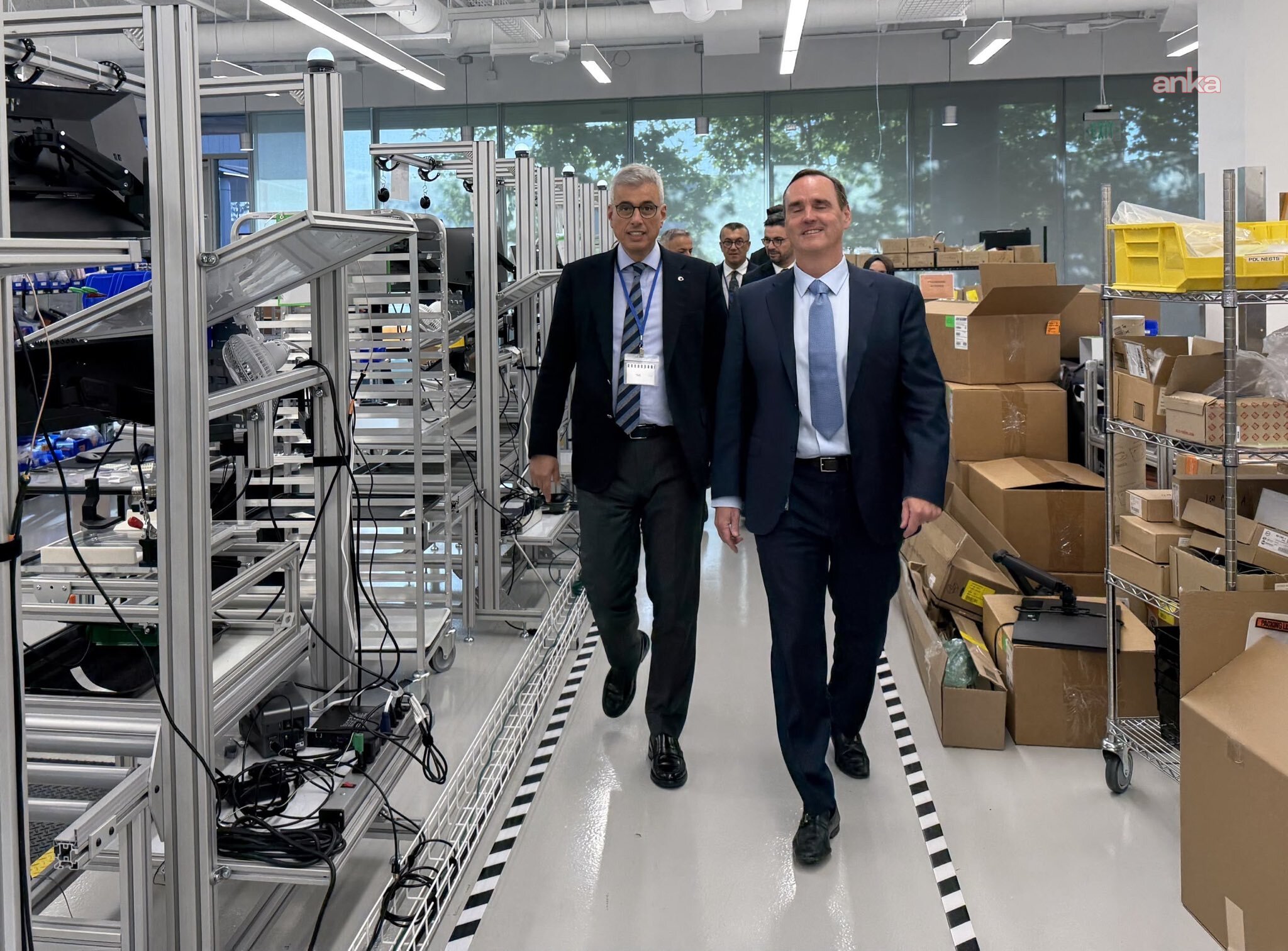 Bakan Memişoğlu, ABD’de Intuitive Surgical firmasını ziyaret etti