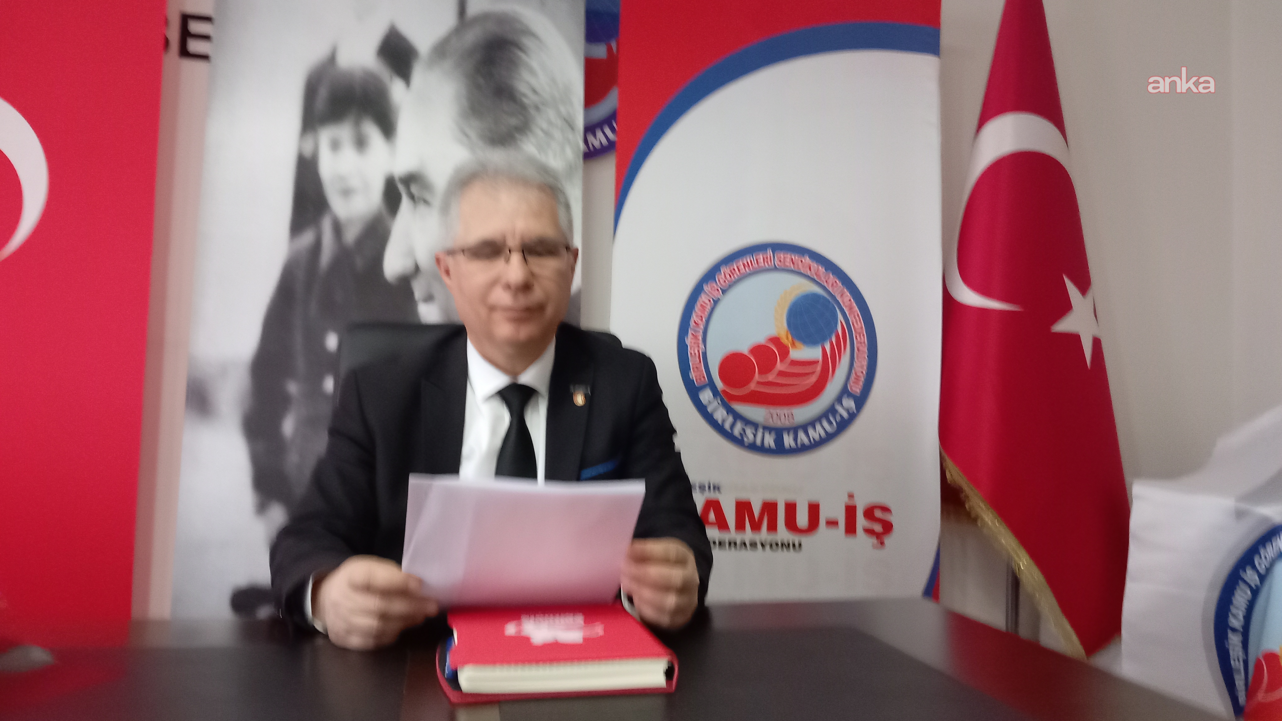 Eğitim-İş Sendikası: "Vezirköprü ve Asarcık İlçe Milli Eğitim Müdürlükleri, görev yeri değişen öğretmenlerden promosyon iadesi istiyor"