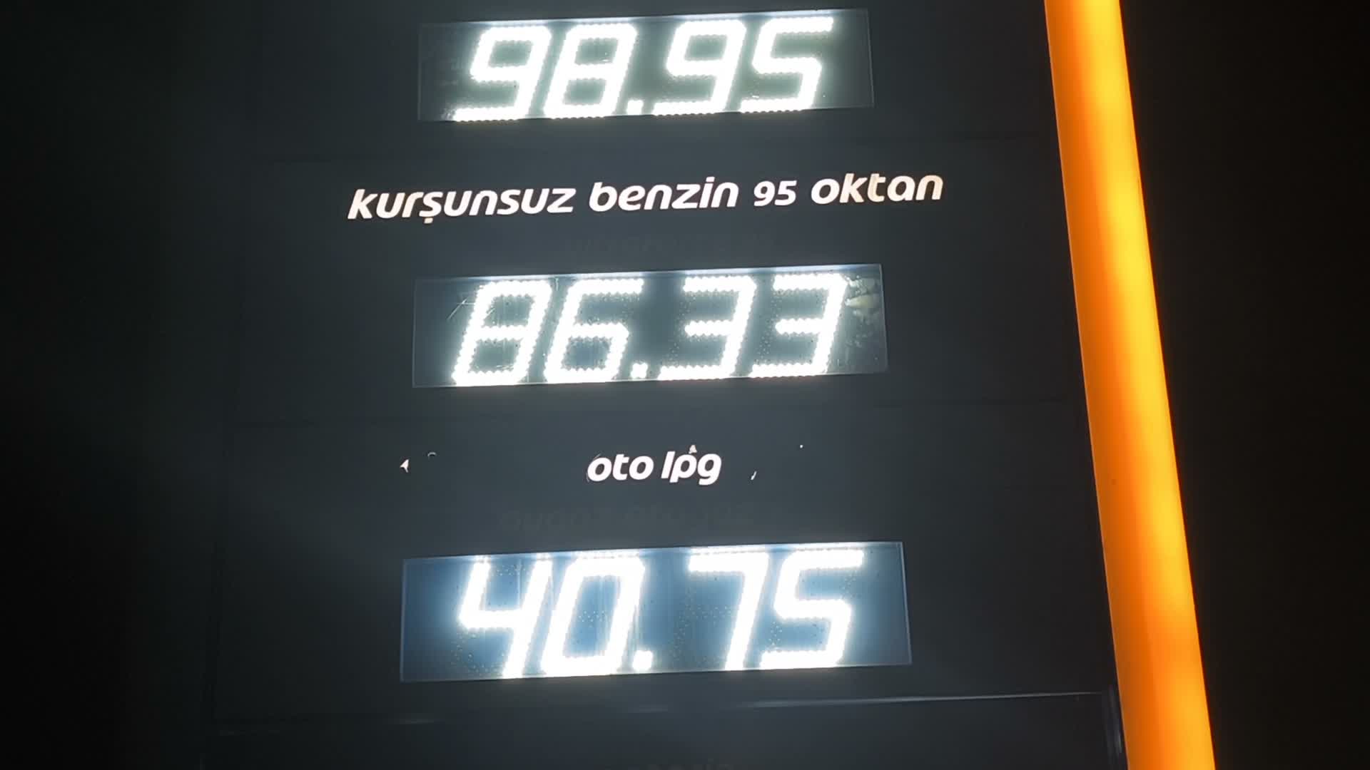 Otogaz zammına tepki: "Ya atla gezeceğiz ya eşekle"