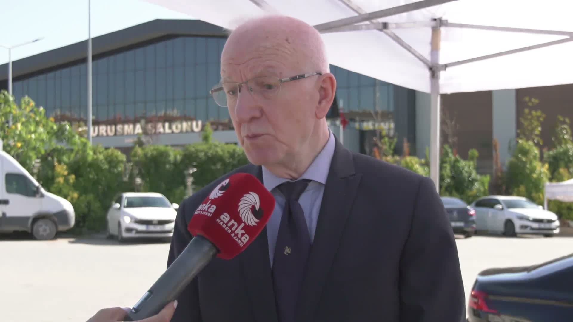 İbrahim Kaboğlu: “Duruşmalar gecenin 12’sine kadar uzuyorsa bu işkencedir”