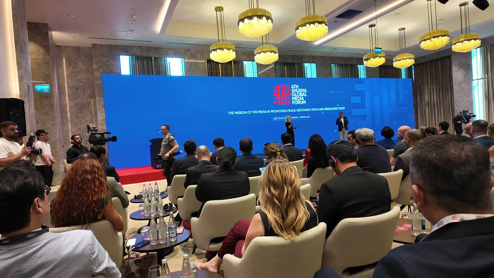 Azerbaycan Cumhurbaşkanı Yardımcısı Hacıyev: "Savaş uluslararası medyada devam ediyor"