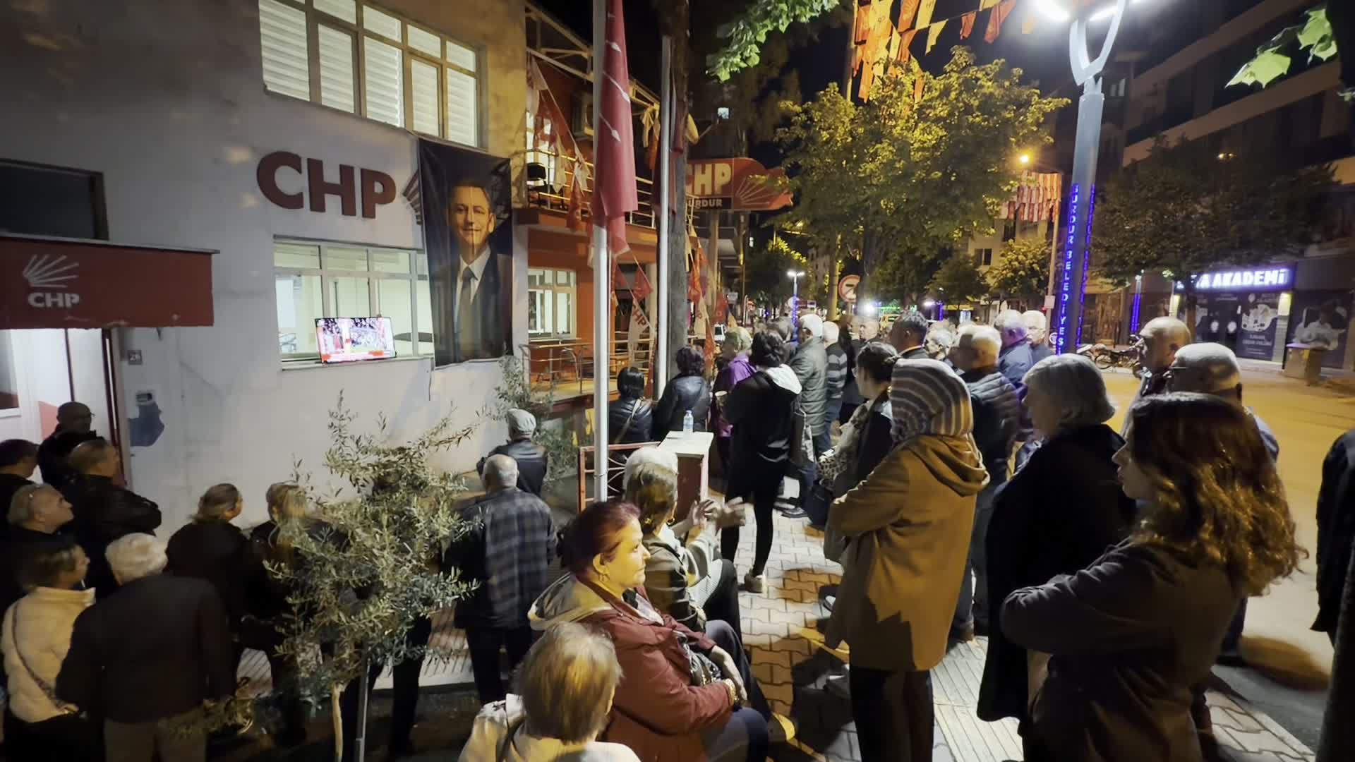 CHP Kurultayı’nın iptal kararı… Burdur İl Başkanı Ayten: Partimizi asla teslim etmeyeceğiz