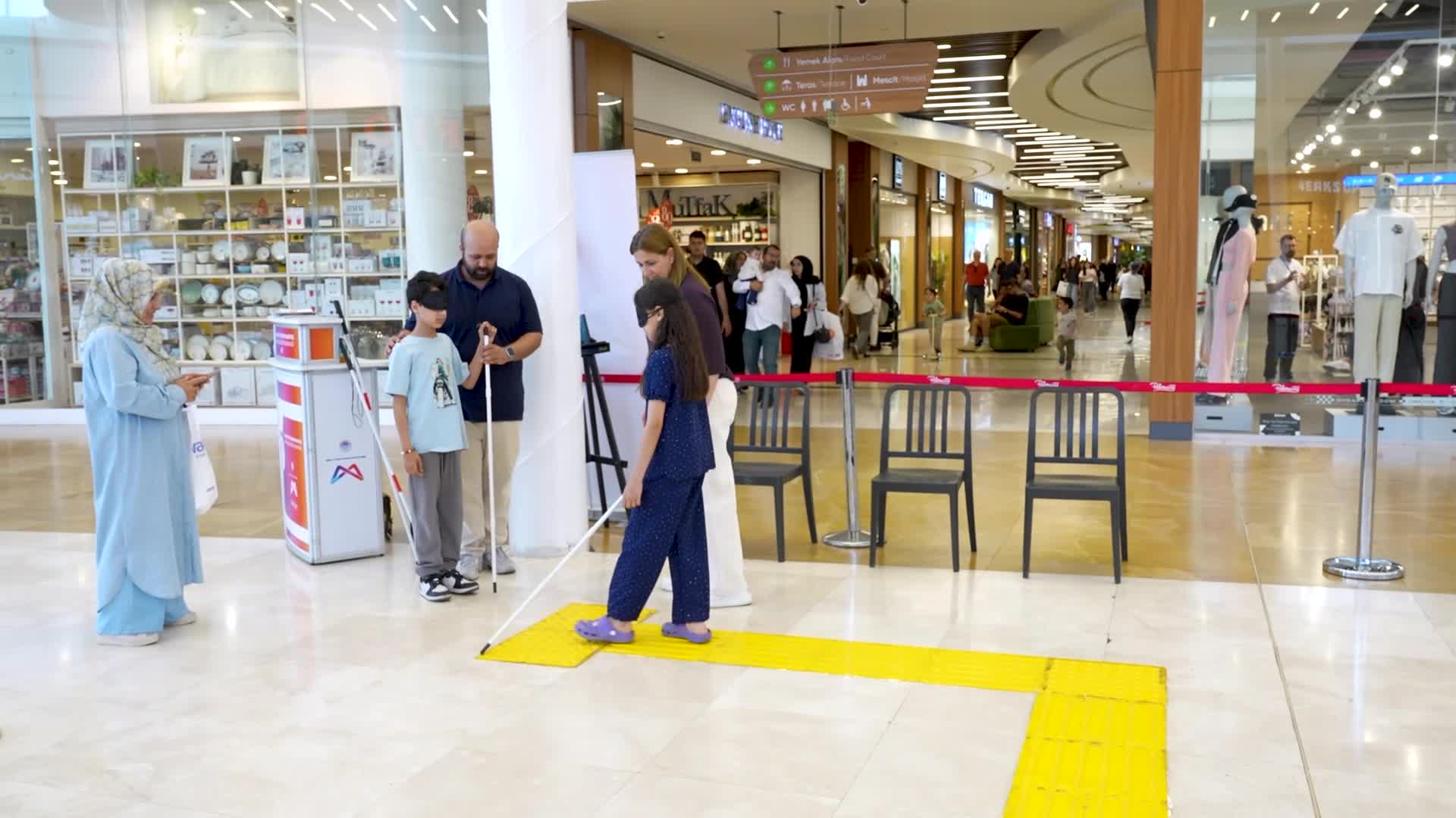 Mersin Büyükşehir Belediyesi'nden "Empati Parkuru" ile farkındalık çalışması