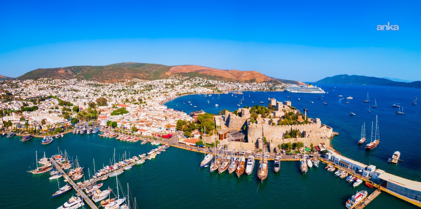 Bodrum Limanı Deniz Hudut Kapısı’nda 24 saat hizmet dönemi başladı