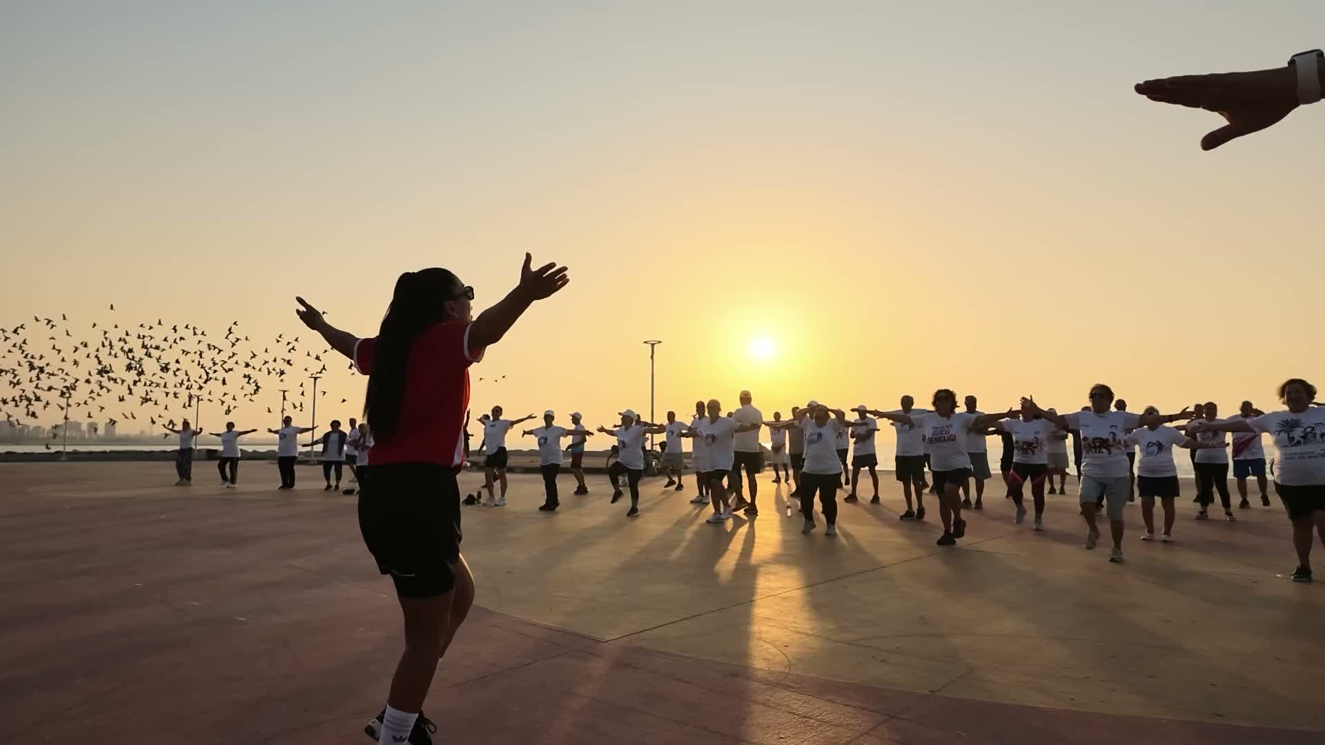Mersin'de "Avrupa Hareketlilik Haftası" etkinlikleri, sabah sporu ve "Güvenli Ulaşım" eğitimiyle devam etti