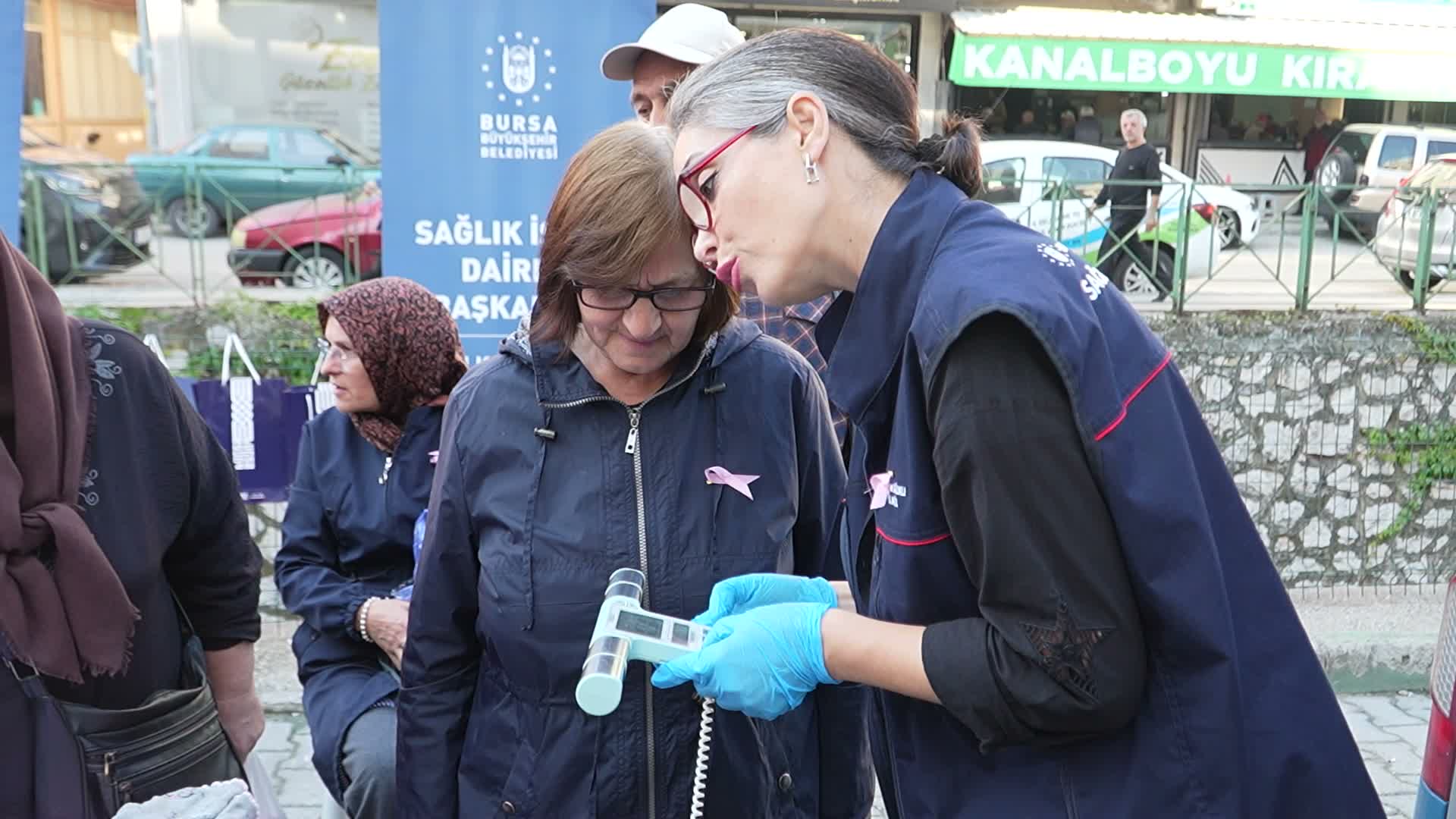 Bursa Büyükşehir Belediyesi'nden meme kanseri farkındalığı çalışması