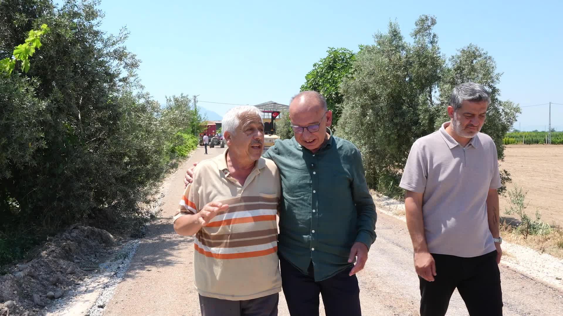 Turgutlu Belediye Başkanı Akın, asfalt çalışmalarını inceledi