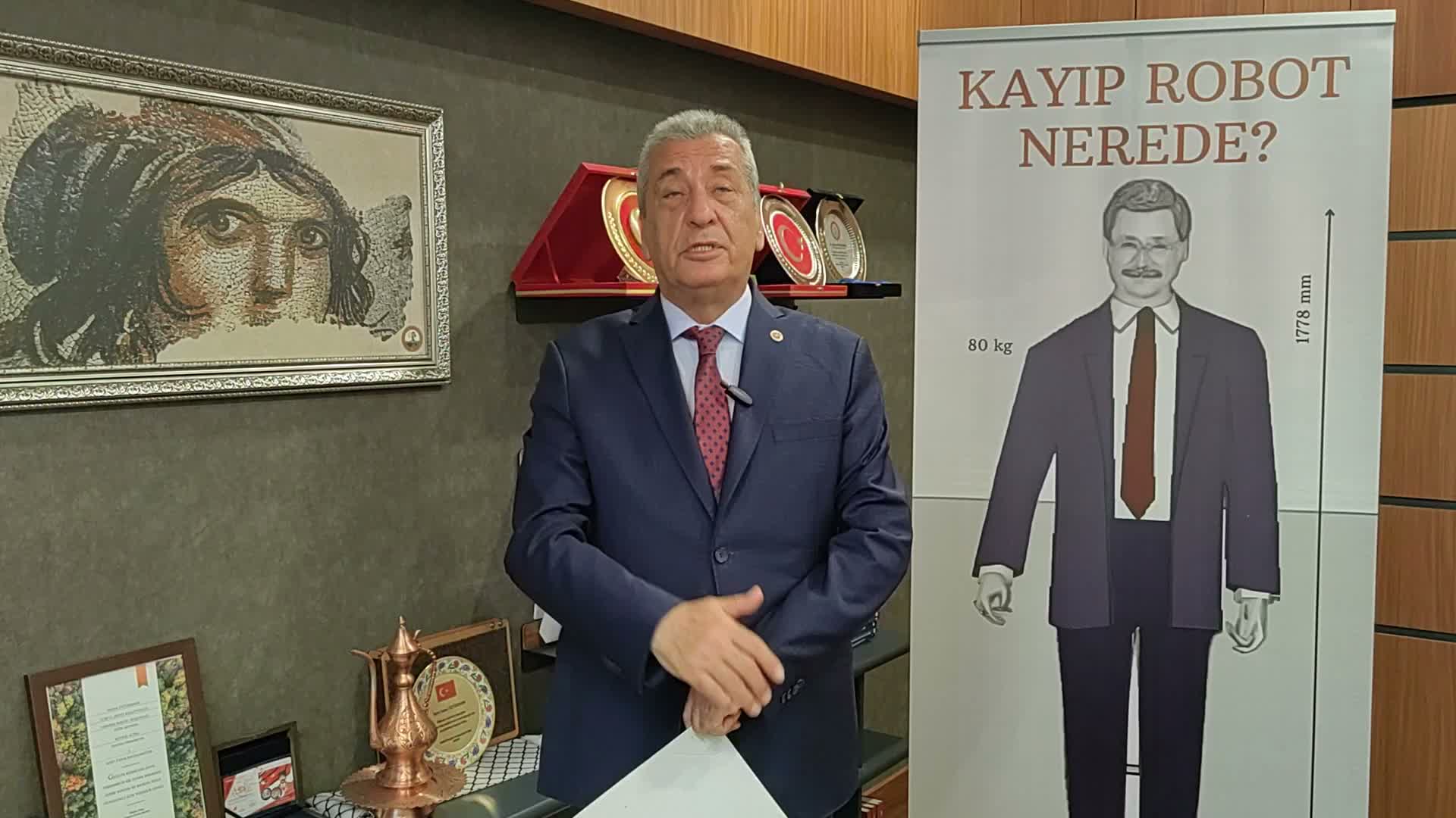 CHP'li Öztürkmen: "Melih Gökçek hakkındaki 23 inceleme raporu nasıl sümen altı edildi?"