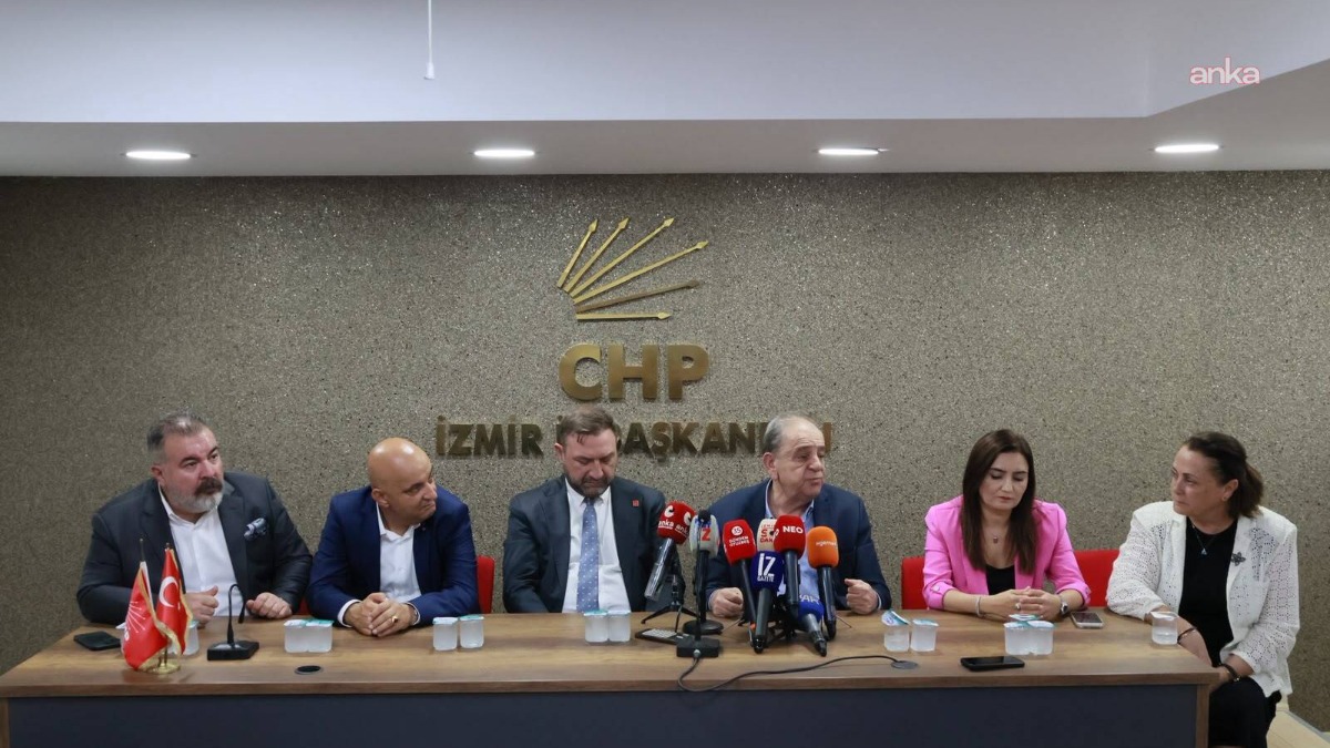 CHP Genel Merkez yöneticilerinden, İzmir İl Yönetimi’ne ziyaret