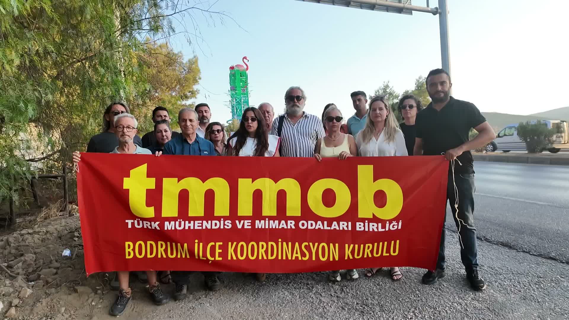 Bodrum'da inşa edilen "dev flamingo" karşı basın açıklaması