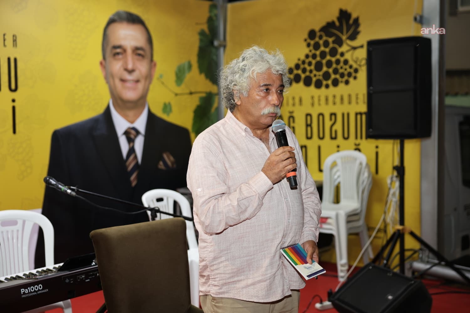 Şehzadeler'de üzüm üreticilerinin sorunları konuşuldu
