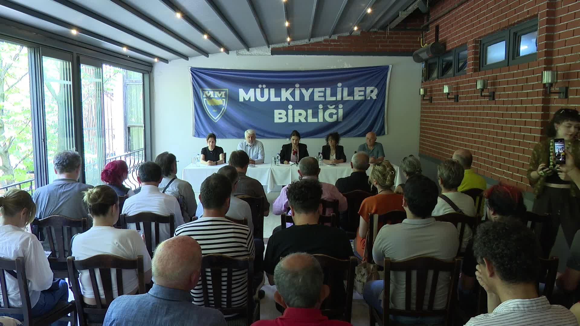 Eğitim Sen Ankara 5 No'lu Üniversiteler Şubesi: "Öğrenciler, hak savunucuları ve üyemiz Emel Memiş derhal serbest bırakılmalıdır"