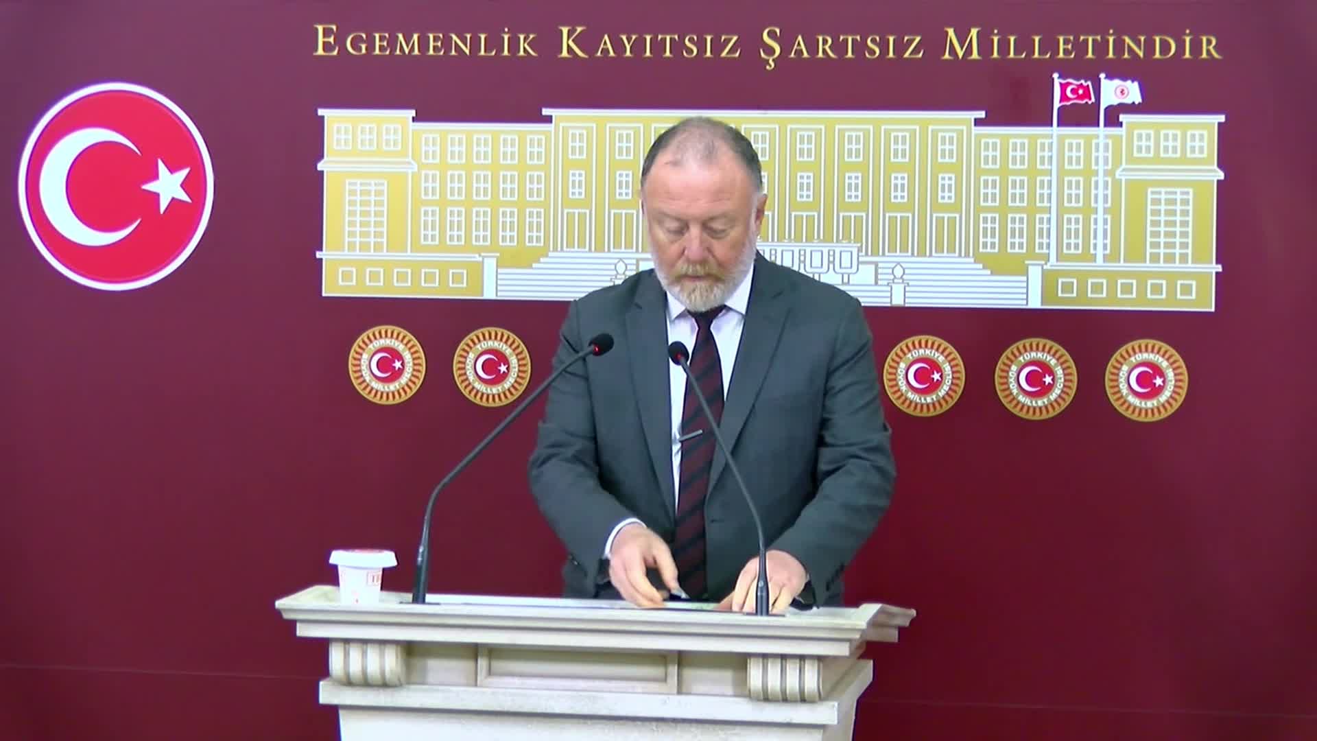 DEM Parti Grup Başkanvekili Sezai Temelli: "Kod yasa bir an önce gündeme alınmalı, iktidar ilk adımı atmak zorundadır"