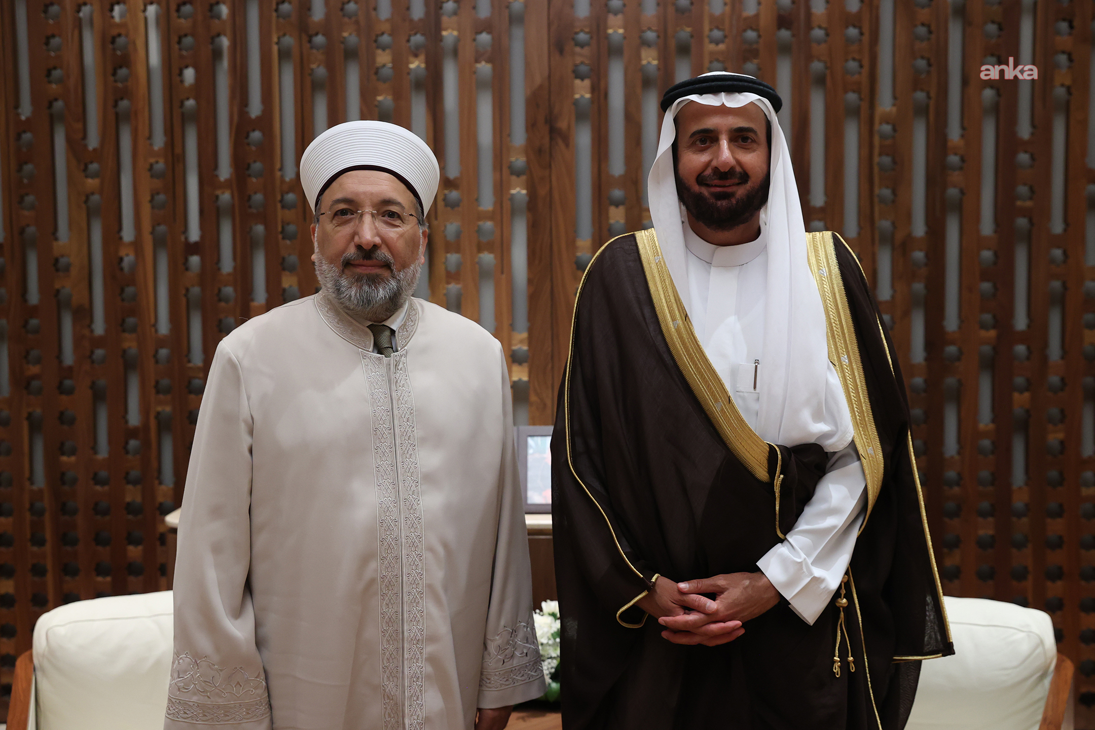 Diyanet İşleri Başkanı Arpaguş'tan Suudi Arabistan'da hac ve umre temasları