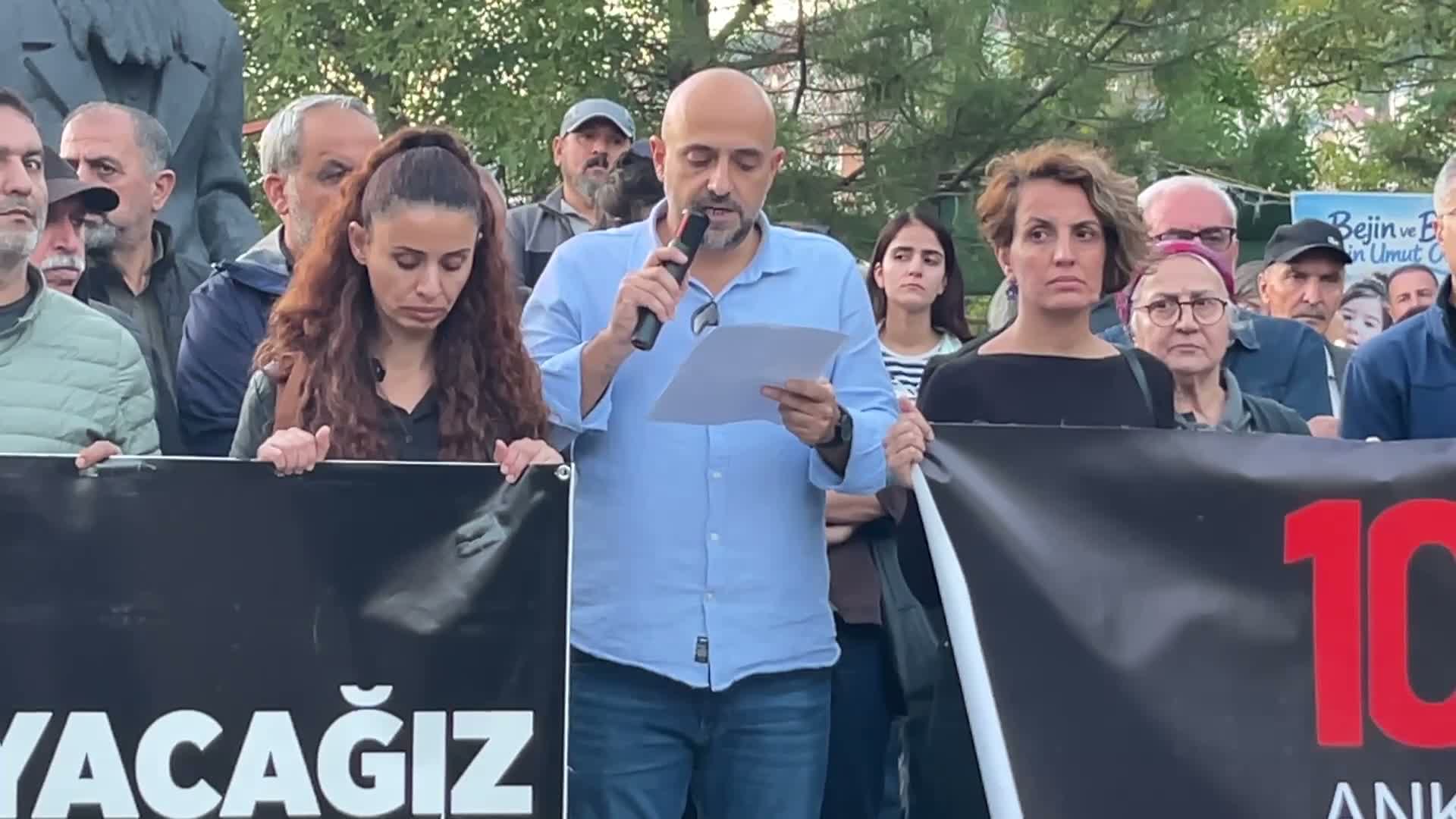 Tunceli'de 10 Ekim Gar Katliamı'nda hayatını kaybedenler anıldı