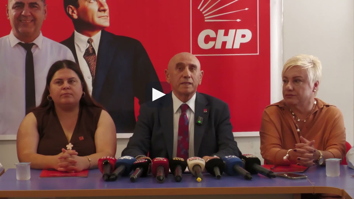 "Tüm partilere kapımız açık, muhalefet yan yana durmalı"