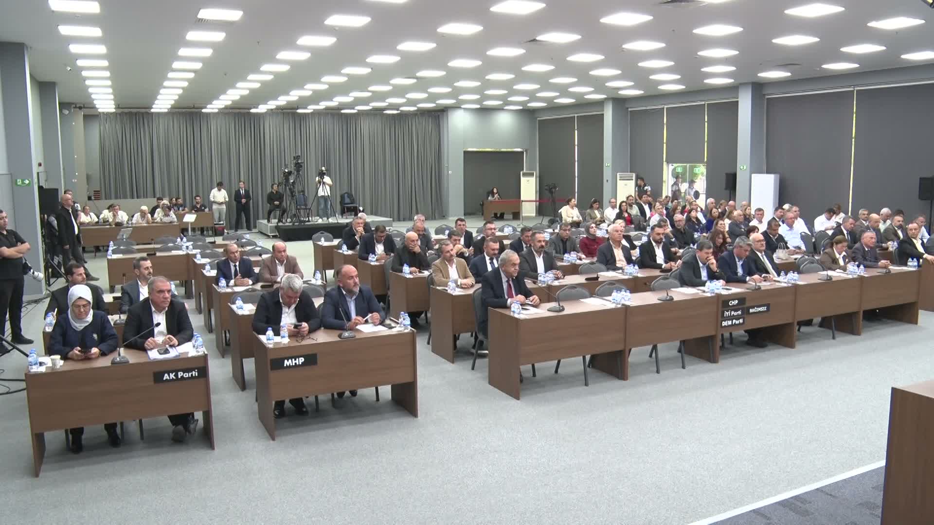 Mersin Büyükşehir Belediye Başkan Vekili Genç: "Adaletin tecelli edeceğine olan inancımızı koruyoruz"