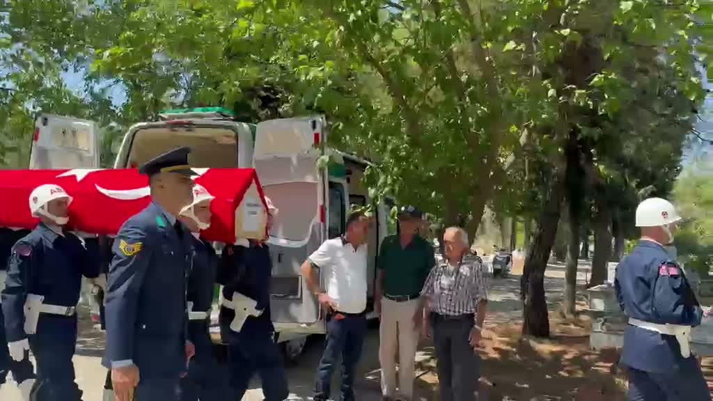 Kıbrıs Gazisi Turgut Birsen, Muğla'da son yolculuğuna uğurlandı