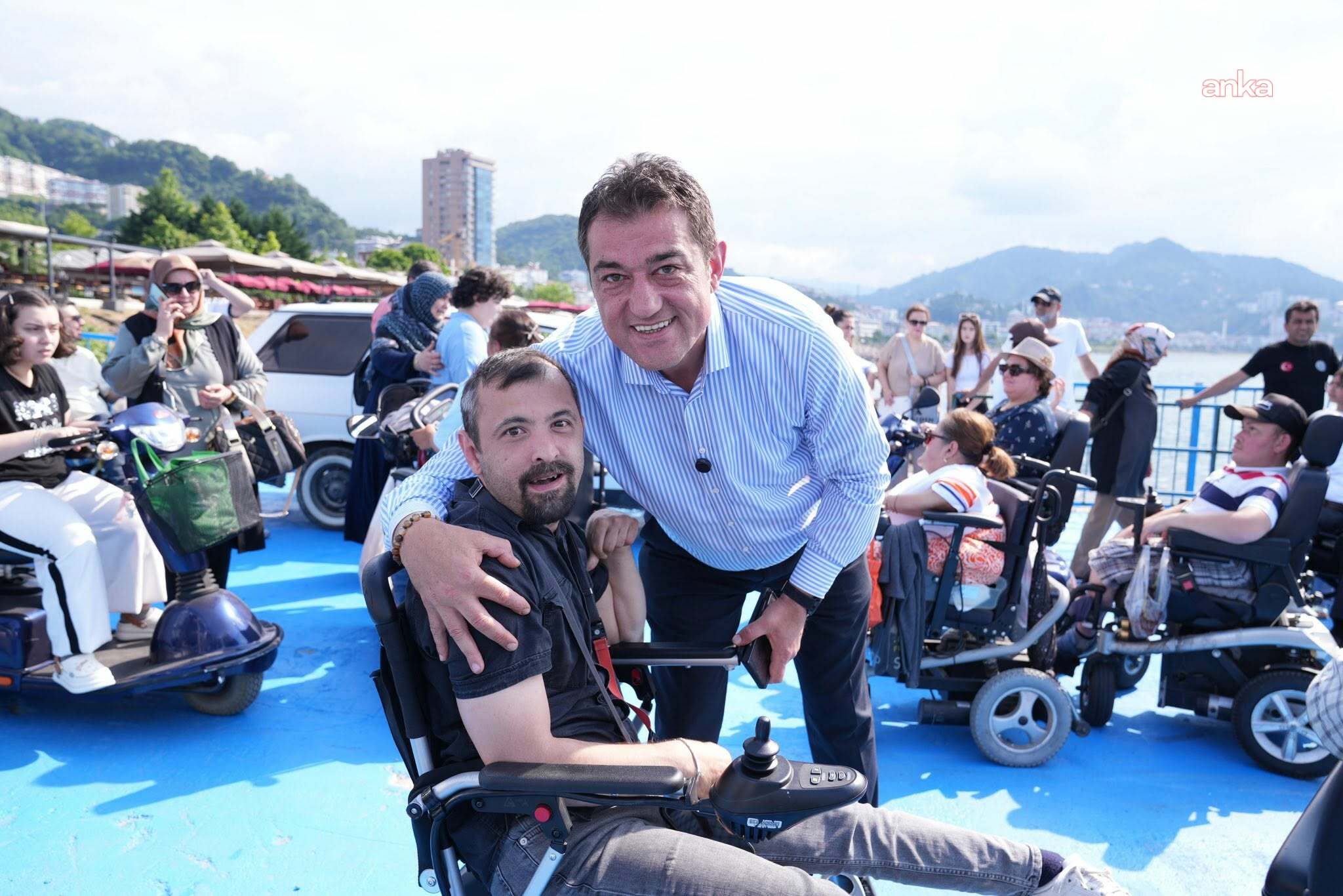 Giresun Belediyesi’nden özel bireylere ada turu