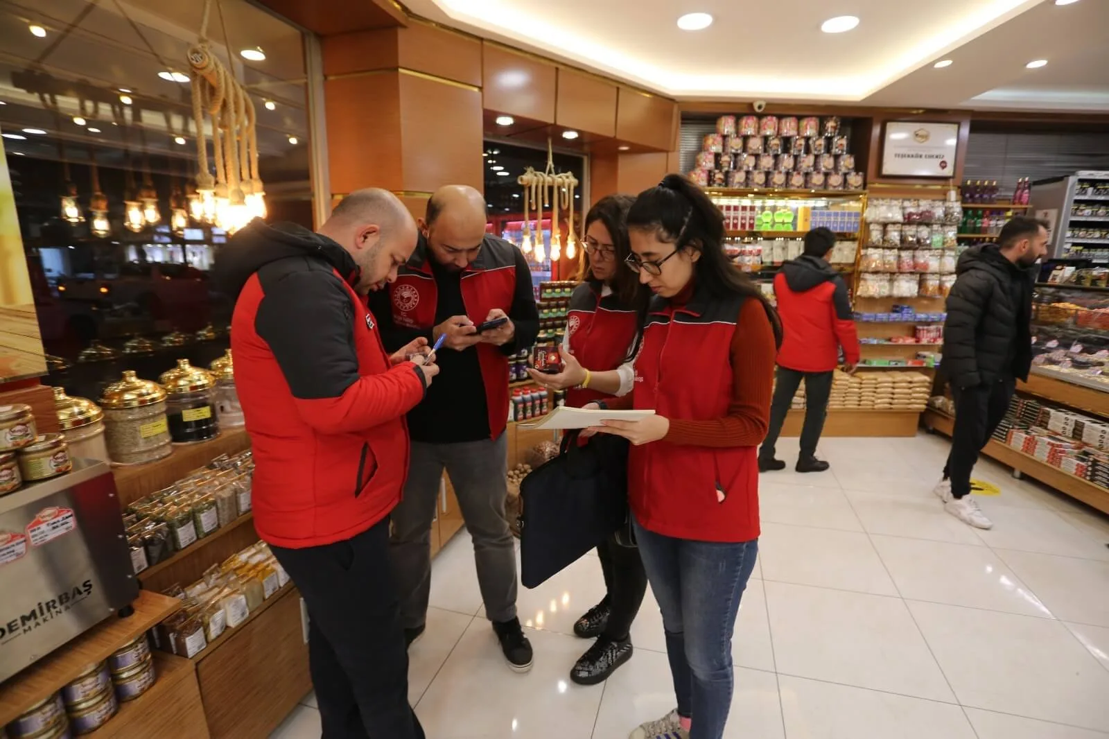 Muğla'da gıda denetimlerinde 3,4 milyon liralık ceza