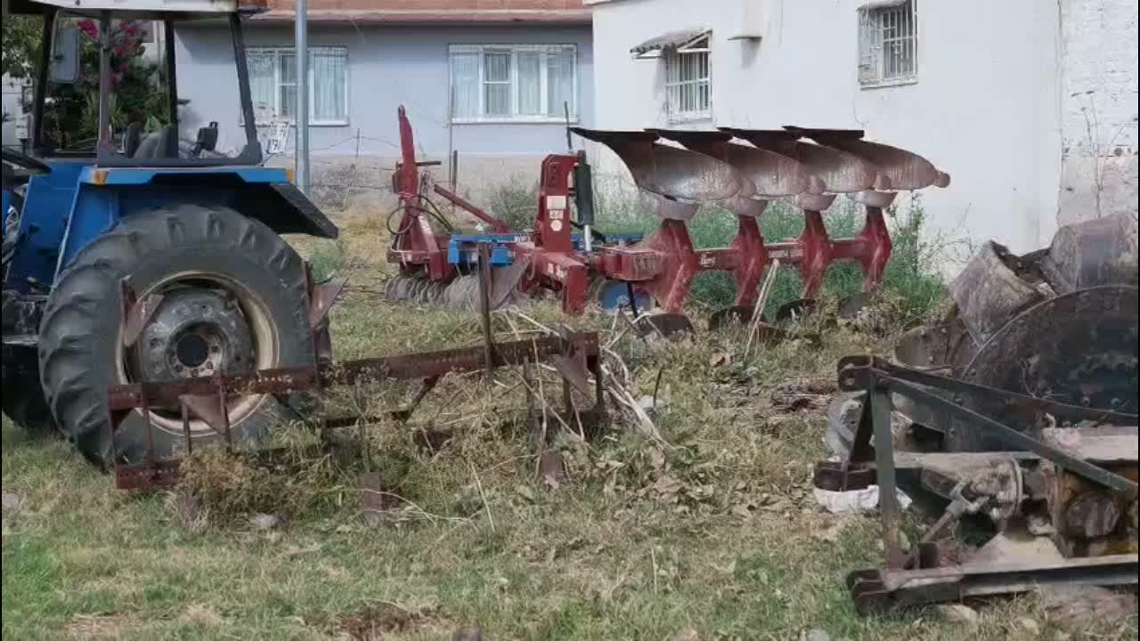 Çiftçilerden mazot fiyatlarına tepki: "Bu şartlarda çiftçinin ayakta durması mümkün değil, çiftçi çalışarak fakirleşiyor"