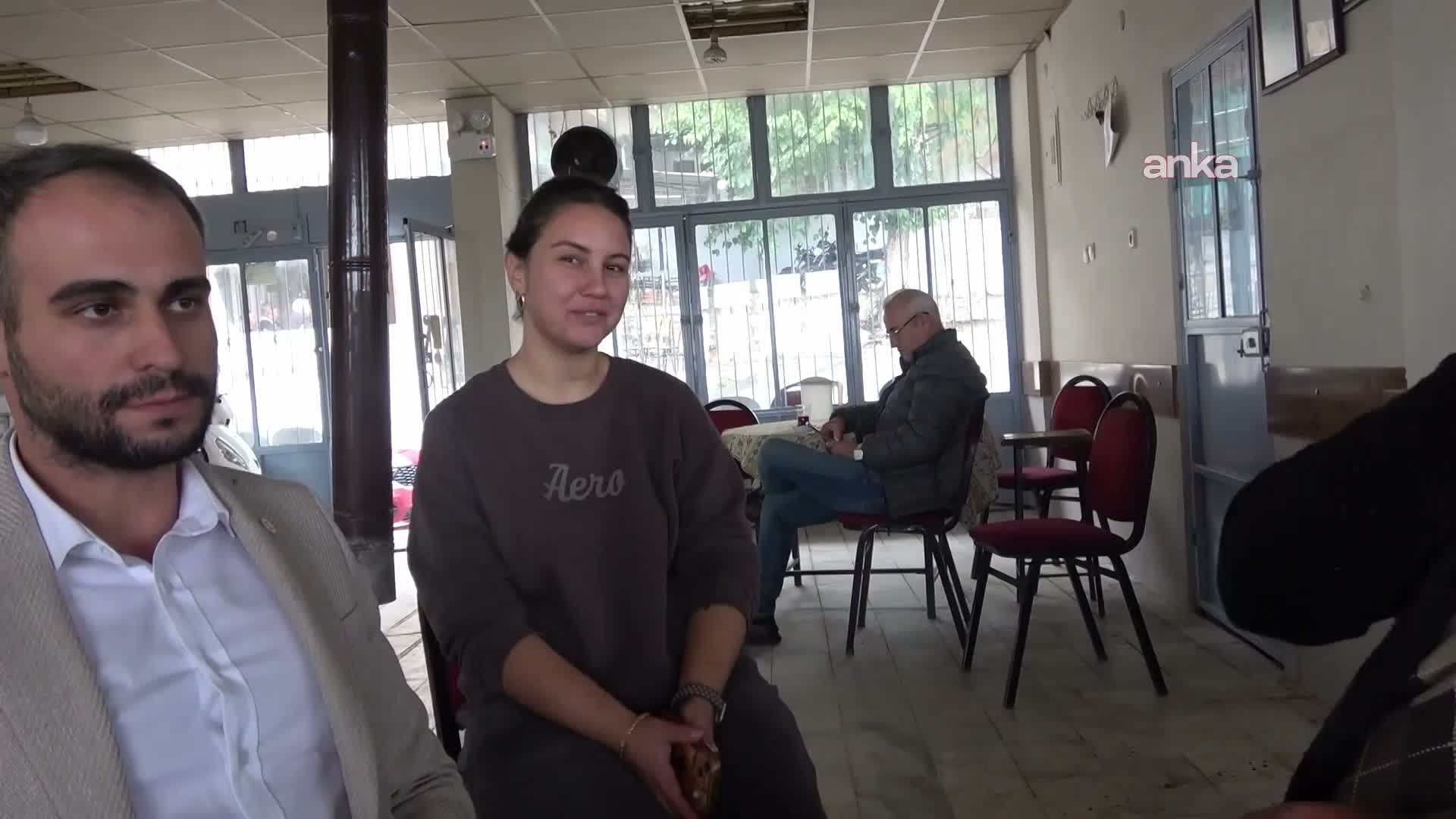 Şehirde geçinemeyince köyüne dönen Ceren köyünde esnaflığa başladı: “İnsanlar 5 liranın hesabını yapıyor”