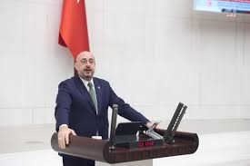 İYİ Partili Poyraz'dan miting çağrısı: "Onur duyduğumuz bayrağımızı göndere çekmek ve bayrağımızı açmak için mitingde buluşuyoruz"