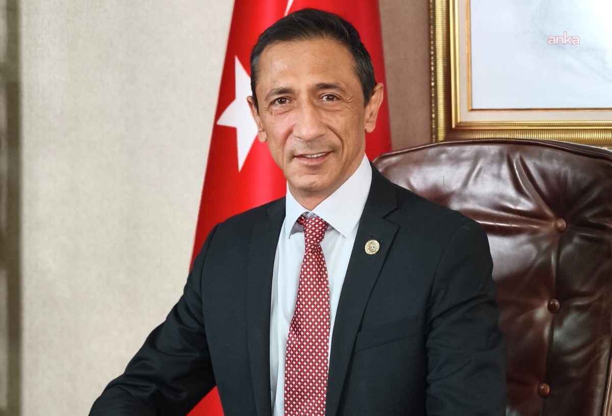 Eğitim Gücü Sen Genel Başkanı Özat'tan sendika barajı tepkisi: "Böyle bir teklifi getiremeyeceksiniz"
