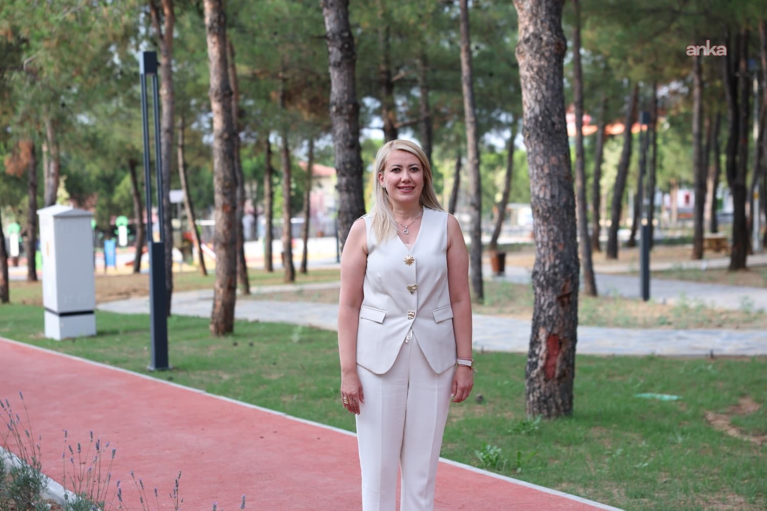 Merkezefendi Belediyesi, Yenişehir Mahallesi'ndeki parkı yeniledi