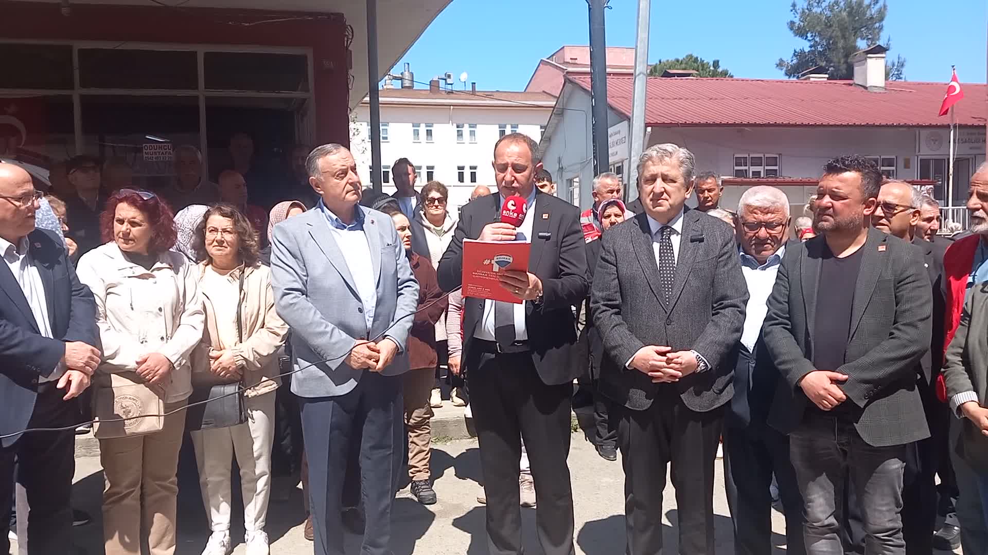 CHP’li Çan’dan sağlık tesislerinin satışına tepki: Kamu kaynakları özel sektöre aktarılıyor