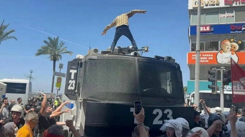 İzmir’de TOMA’ya çıkan Deniz Yolçu tahliye edildi