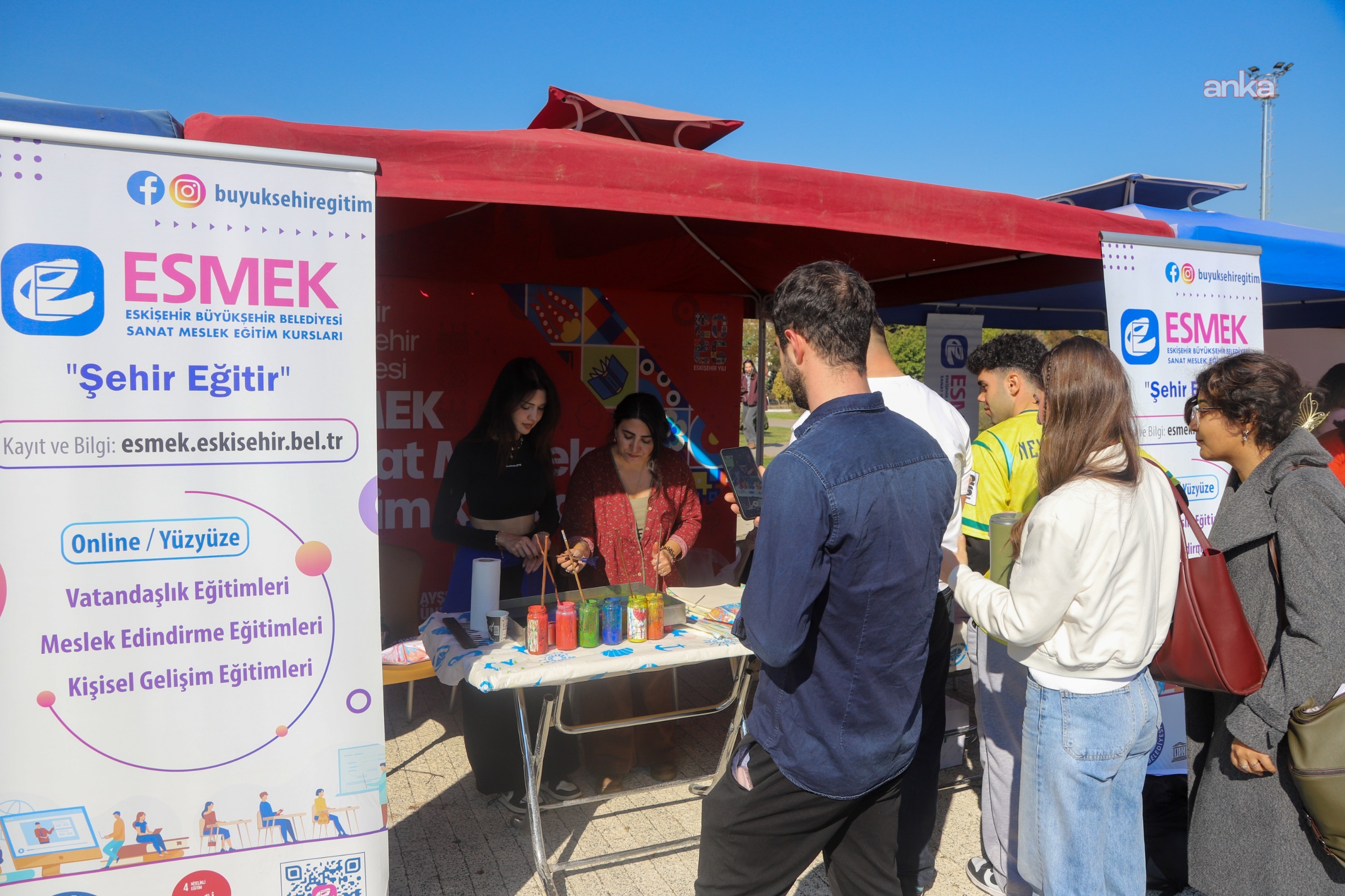 Eskişehir Büyükşehir Belediyesi'nden "Bağımlılık Farkındalık Haftası" etkinliklerine destek