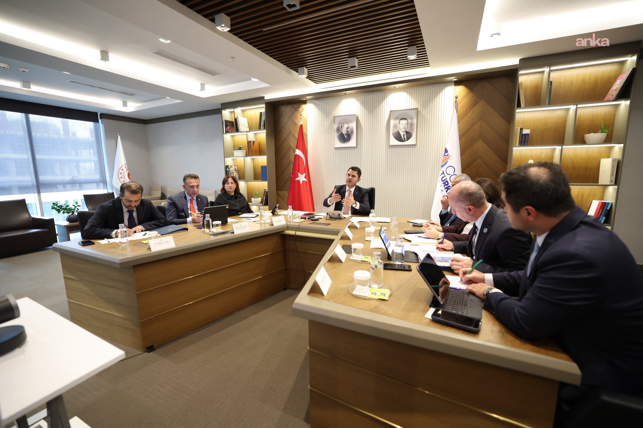 Murat Kurum, COP31 Danışma Kurulu üyeleriyle bir araya geldi
