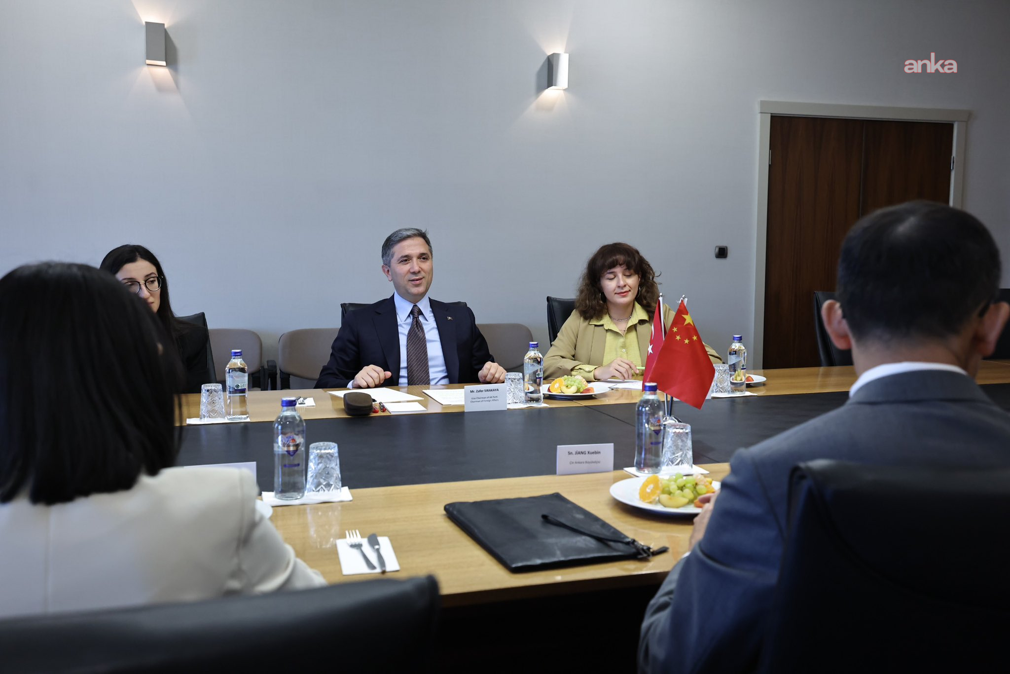 AK Parti Genel Başkan Yardımcısı Sırakaya, Çin Halk Cumhuriyeti’nin Ankara Büyükelçisi Xuebin’le görüştü