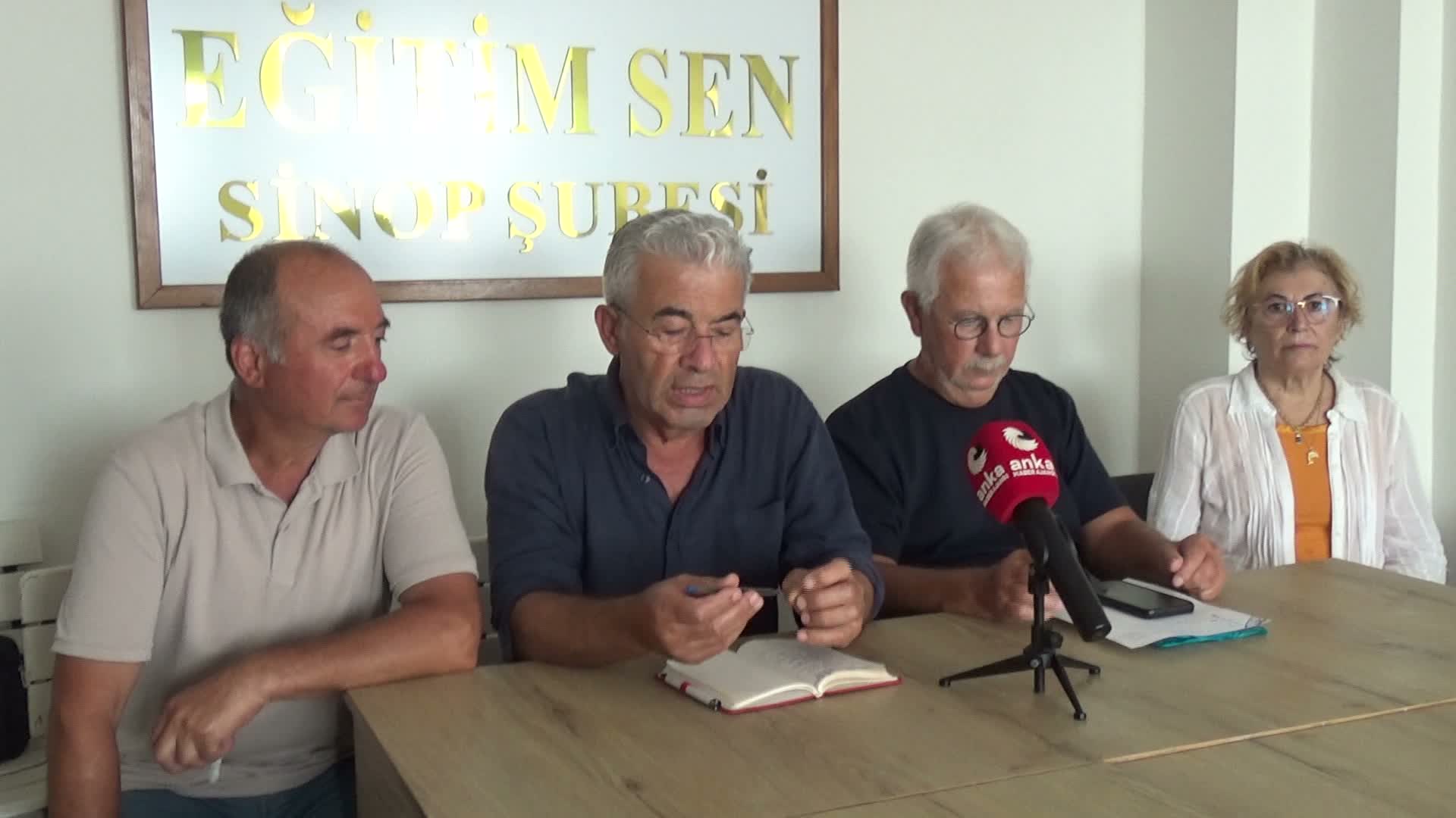 Sinop’ta emeklilerin sorunları konuşuldu... "Bir iyileşme olmaz ise emeklilere 'ölün' demek anlama geliyor"