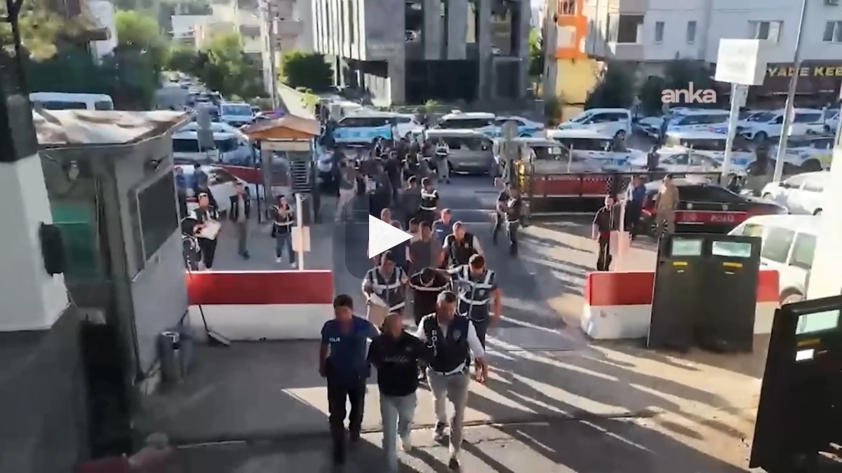 71 ilde operasyon: 832 kilogram madde, 425 bin 419 uyuşturucu hap ele geçirildi
