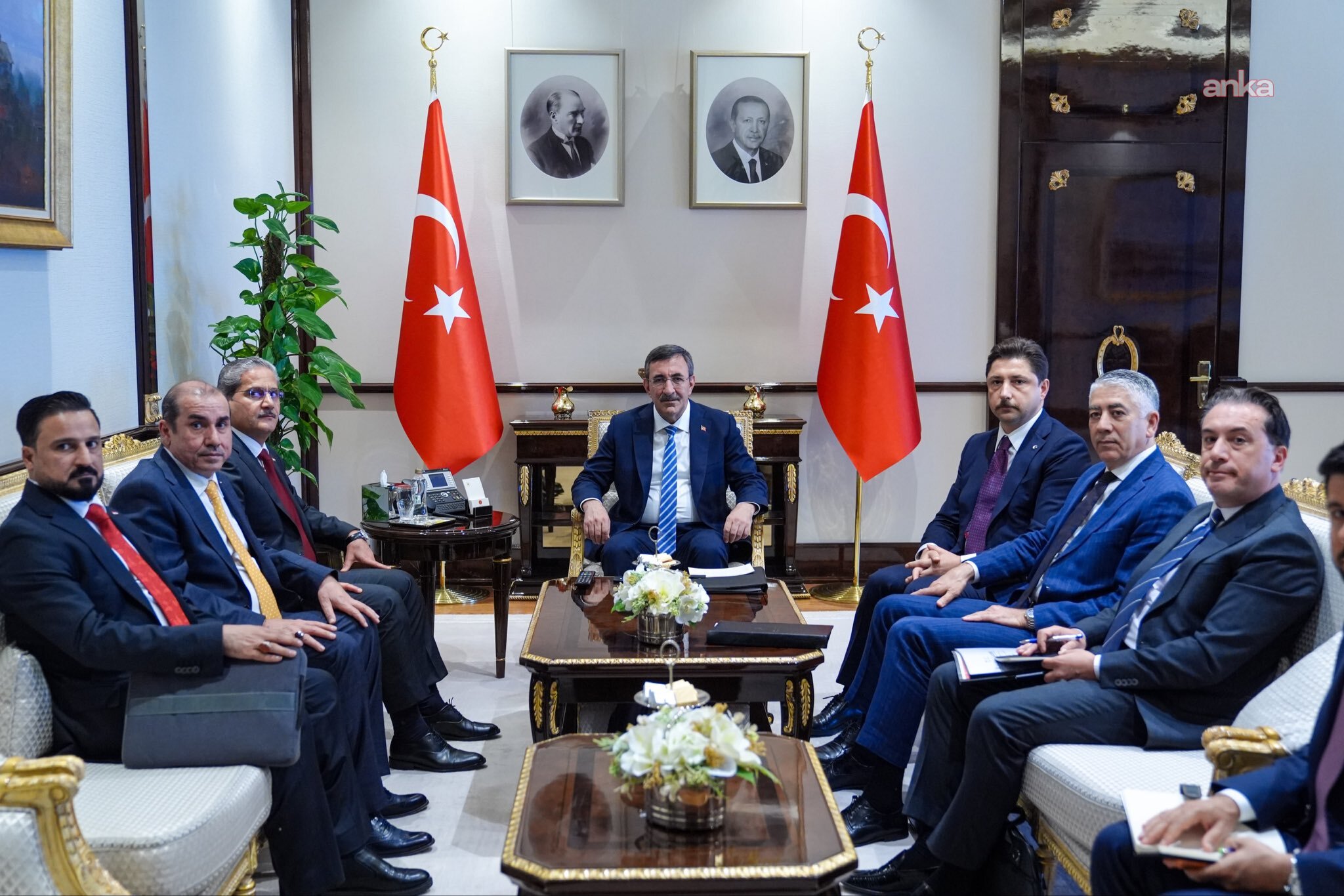 Cumhurbaşkanı Yardımcısı Yılmaz, Irak Federal Yolsuzlukla Mücadele Komisyonu Başkanı Lami ile görüştü