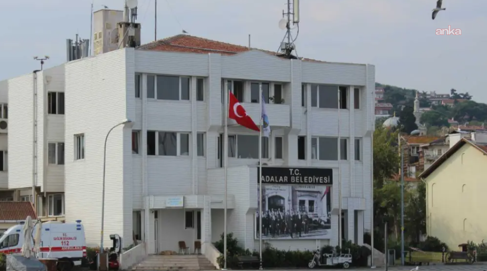 Adalar'da belediye başkan vekili seçimi yeniden yapılacak