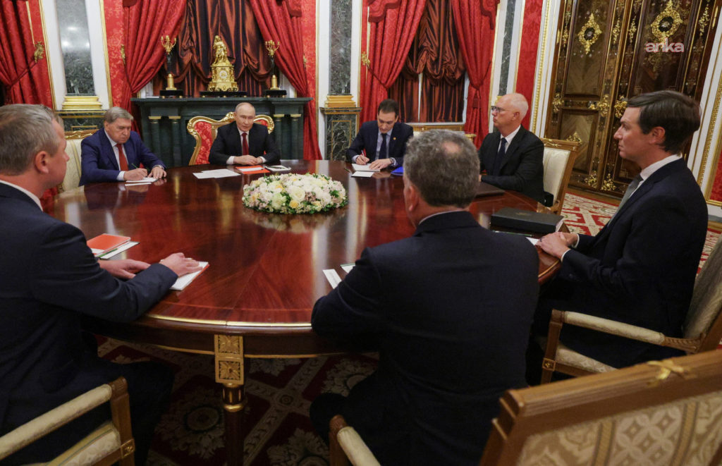 Putin’in ABD’li temsilcilerle Kremlin’deki görüşmesi sona erdi