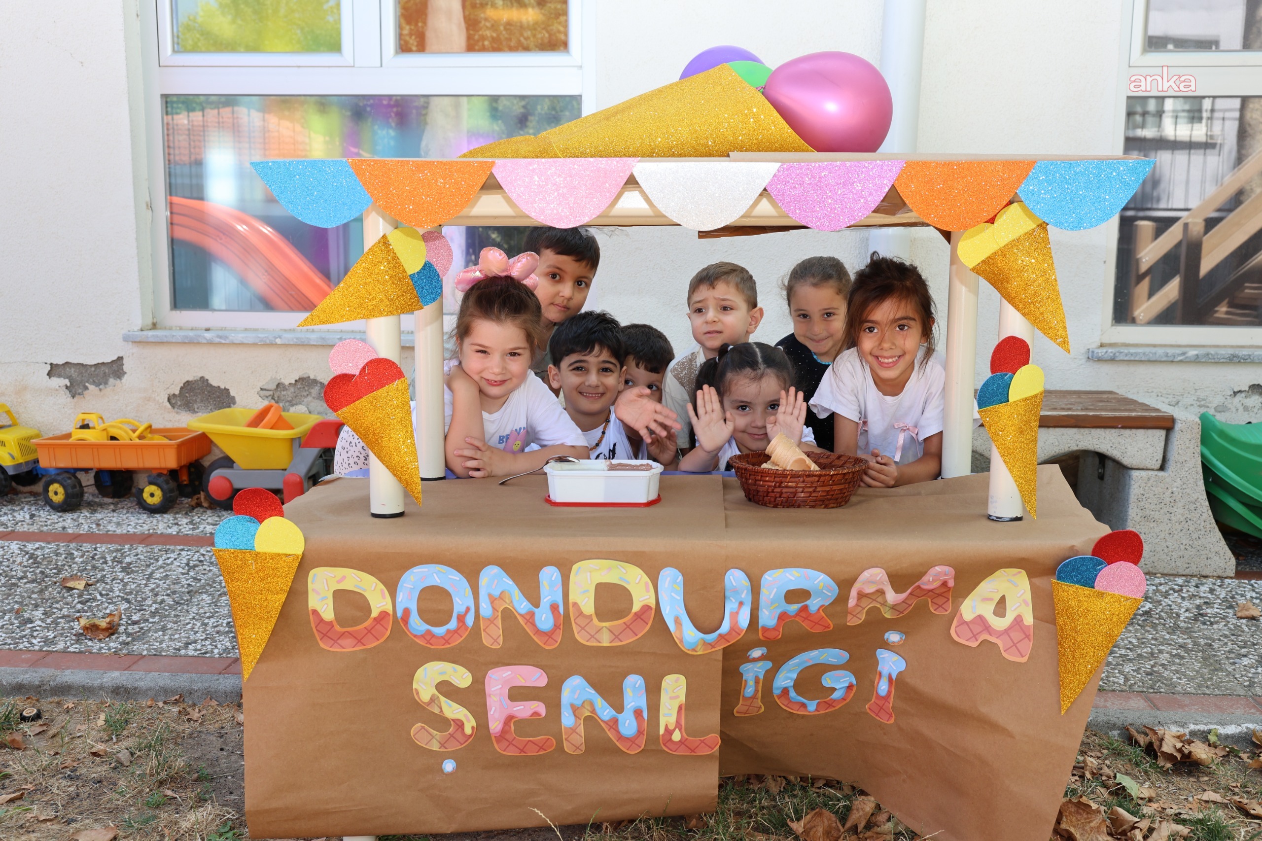 Gemlik Belediyesi'nin çocuklara yönelik yaz atölyeleri başladı