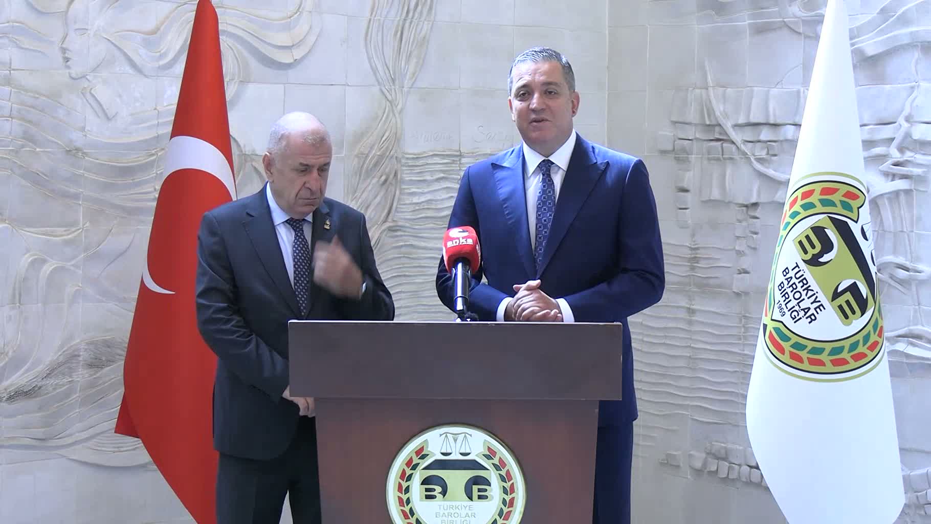 Zafer Partisi Genel Başkanı Özdağ, Türkiye Barolar Birliği Başkanı Sağkan'ı ziyaret etti