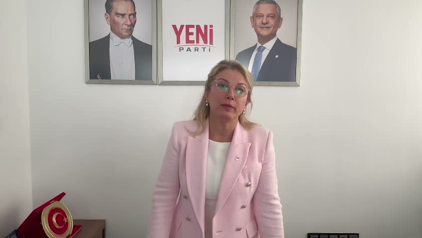 Asu Kaya: "Karma eğitime son veremezsiniz. Nafaka hakkını gasbedemezsiniz"