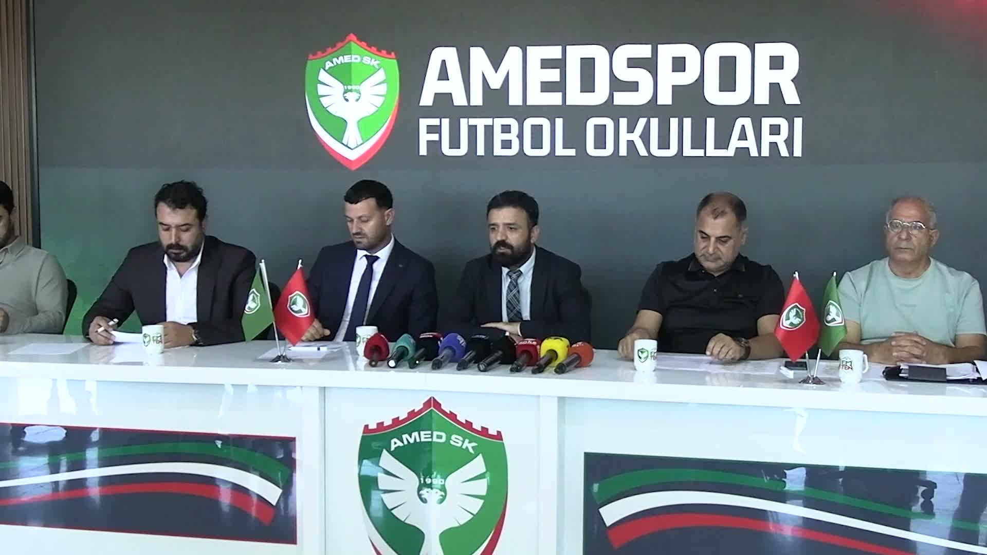 Amedspor Futbol Okullarını hayata geçiriyor: Kendi markası için logo yarışması da başlatacak