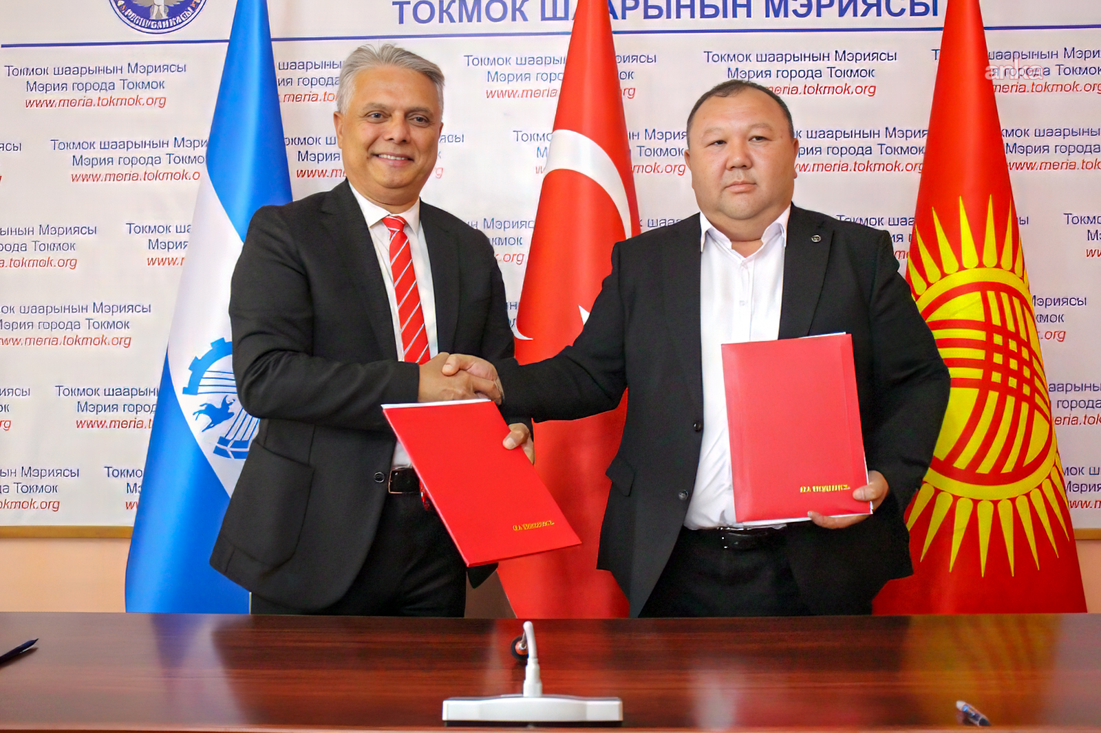 Muratpaşa ile Tokmok arasında "kardeş şehir" protokolü imzalandı