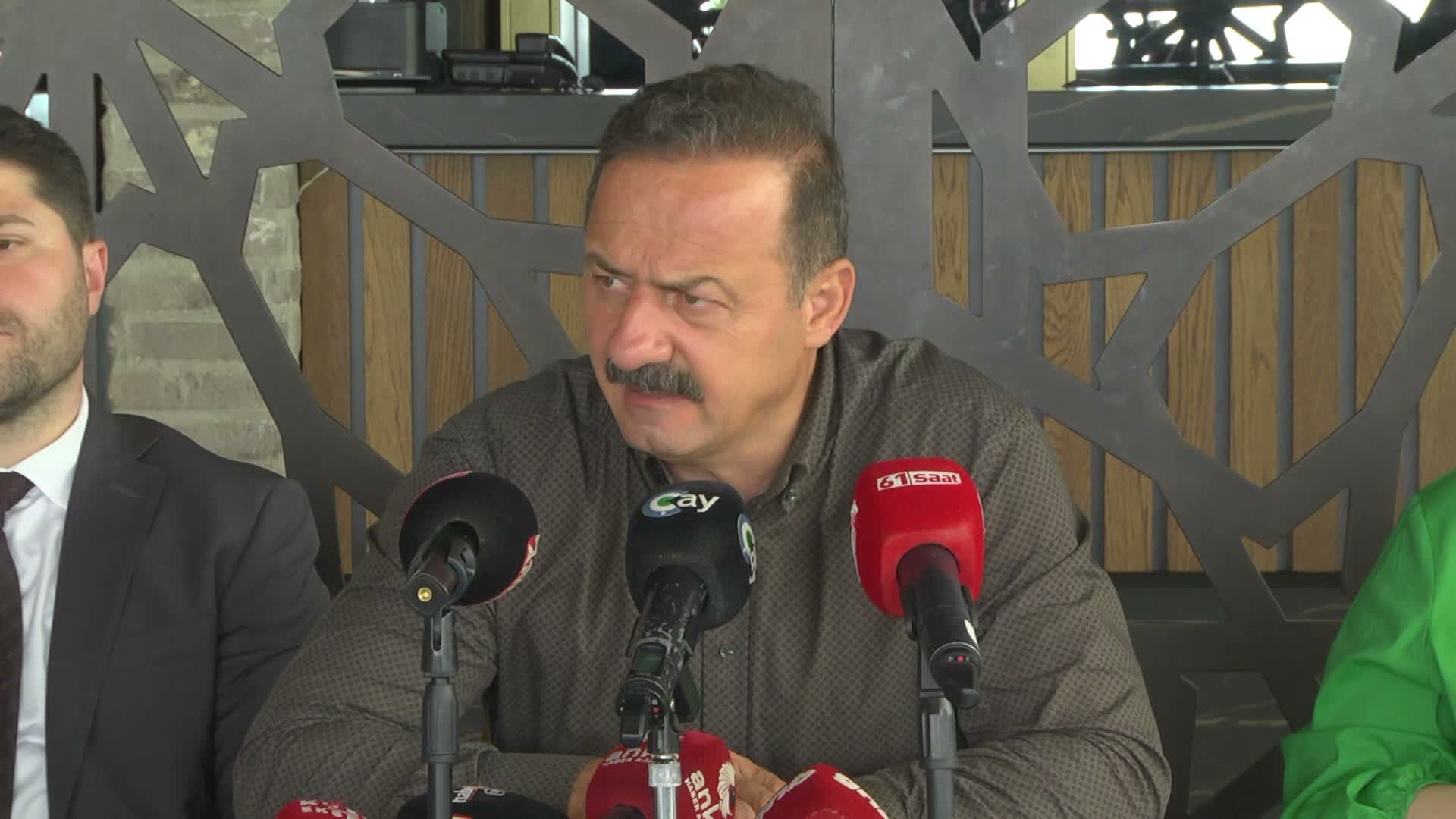 Anahtar Parti Genel Başkanı Ağıralioğlu'ndan "mutlak butlan" yorumu: "CHP'yi kapatsalar daha az hasar olurdu"