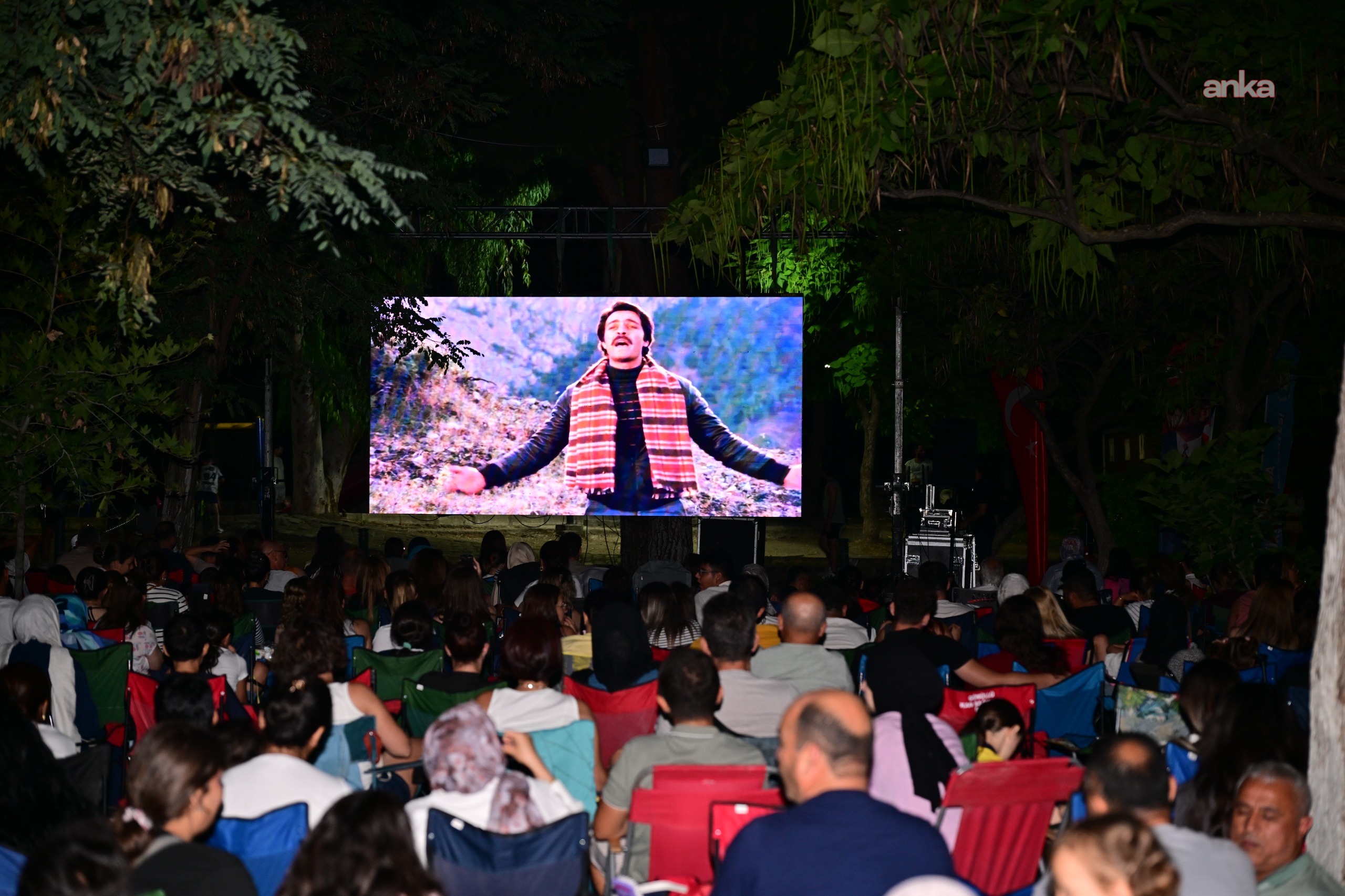 Manisa’da “Açık Hava Sinema Geceleri” ile nostalji rüzgarı esiyor