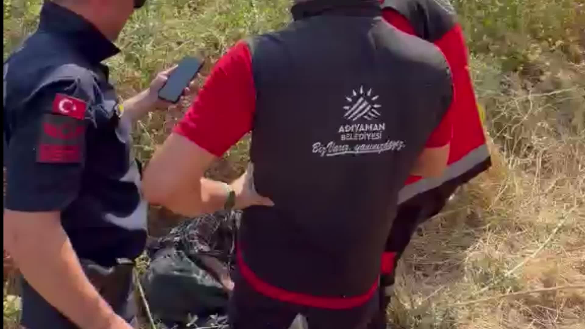 Adıyaman Belediyesi Arama Kurtarma ekibi, kayıp alzheimer hastasını sağ olarak buldu