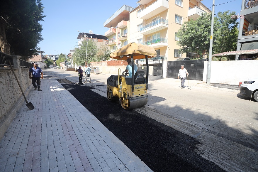 Menderes'te asfalt çalışmaları hız kazandı