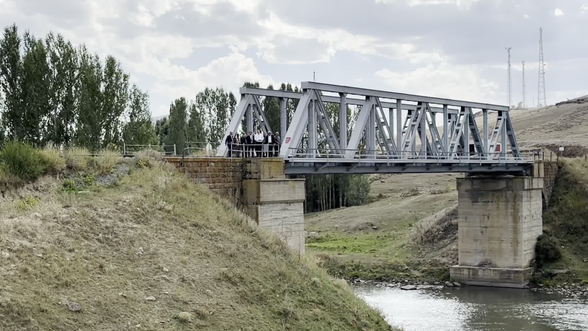 CHP’li Alp, Kars'ta Ermenistan sınırının açılması çağrısı yaptı