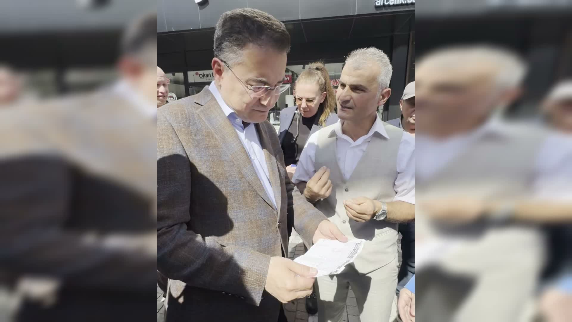 "20 milyar doları birileri vurup geçiyor, memleketin geldiği hal bu"